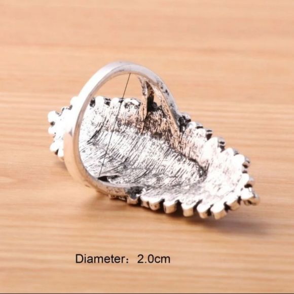 Statement Ring!  Antiqued Silver and Black! - Picture 3 of 7